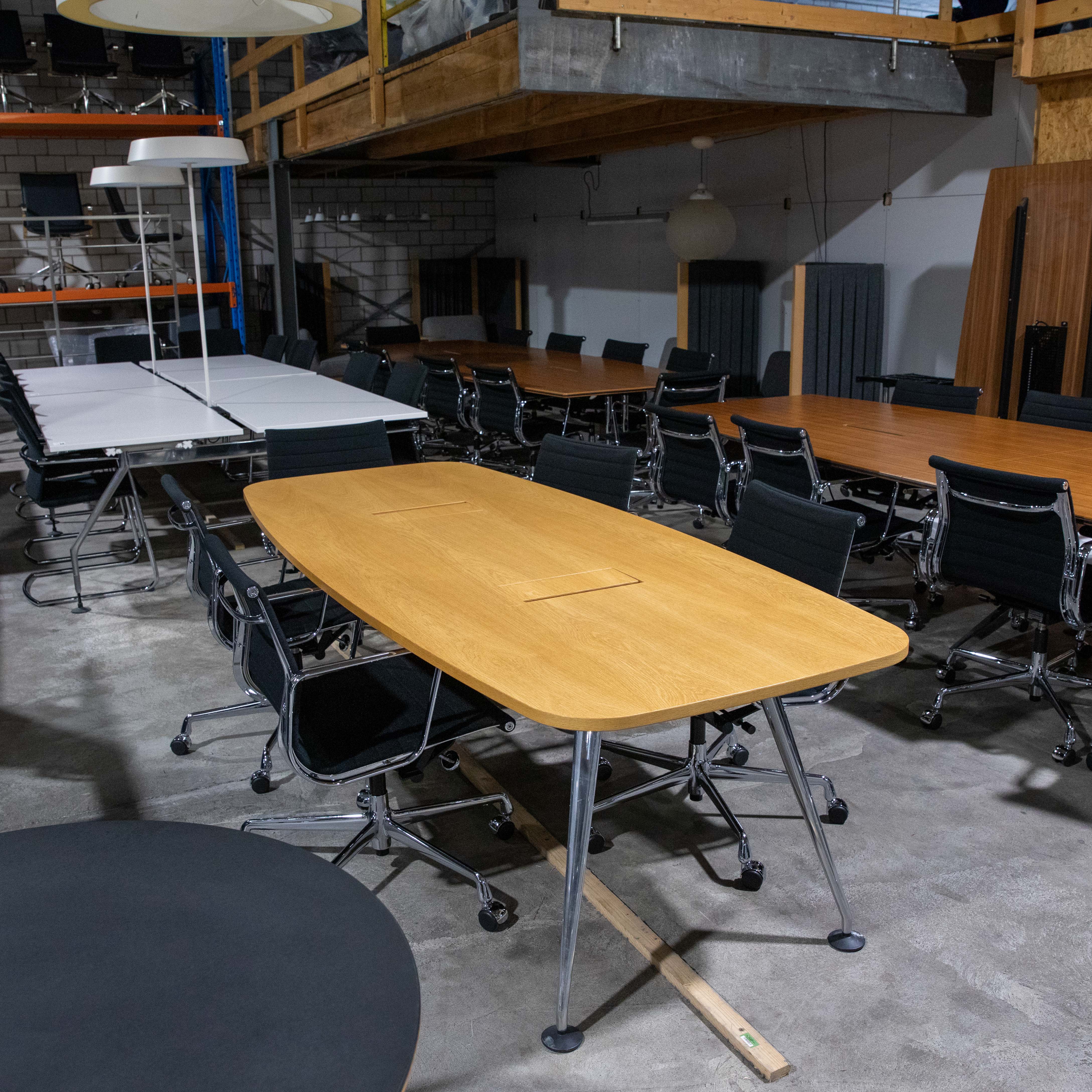 Vitra Medamorph Konferenztisch Eiche Natur 240x100