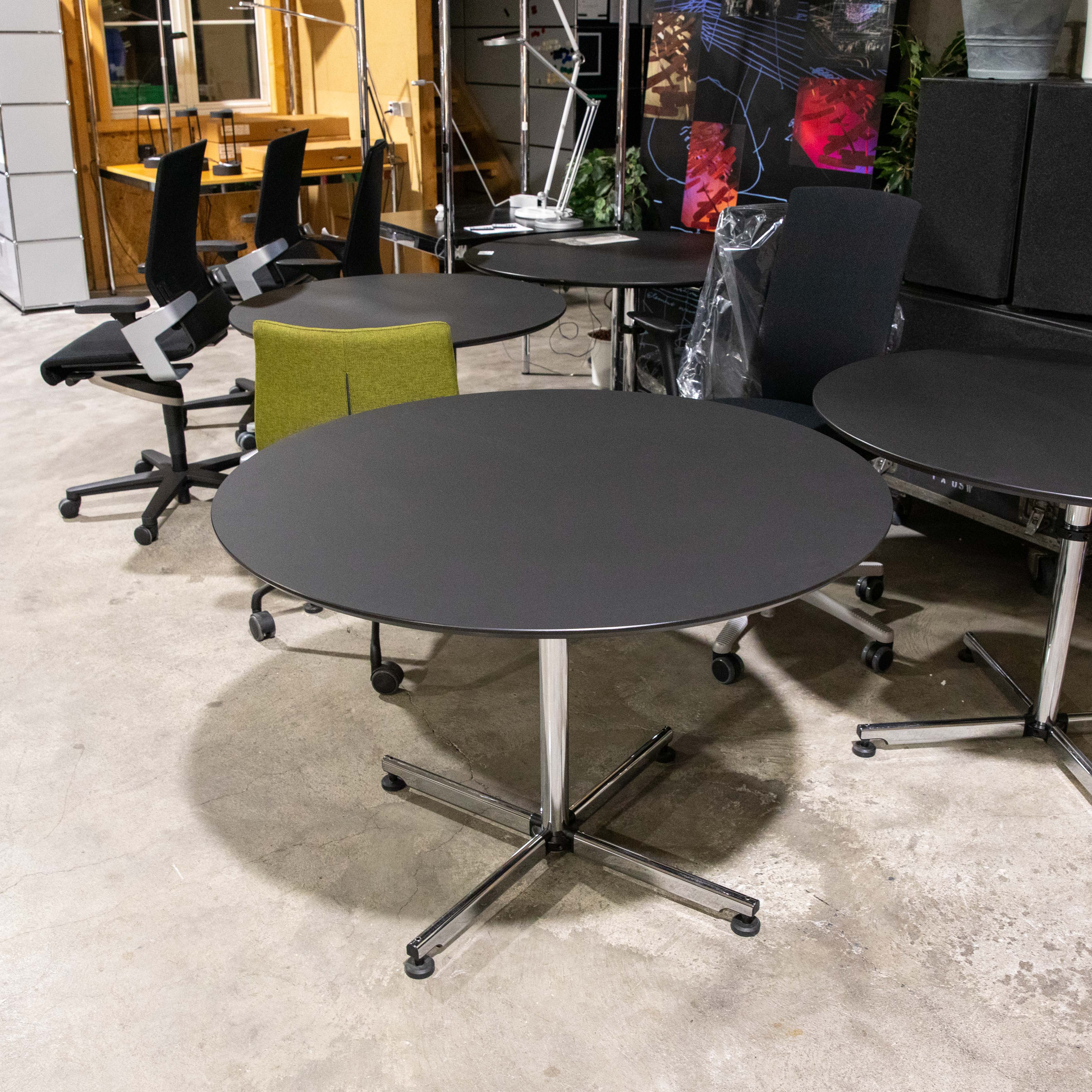 Kitos rund 110 Fenix schwarz matt
