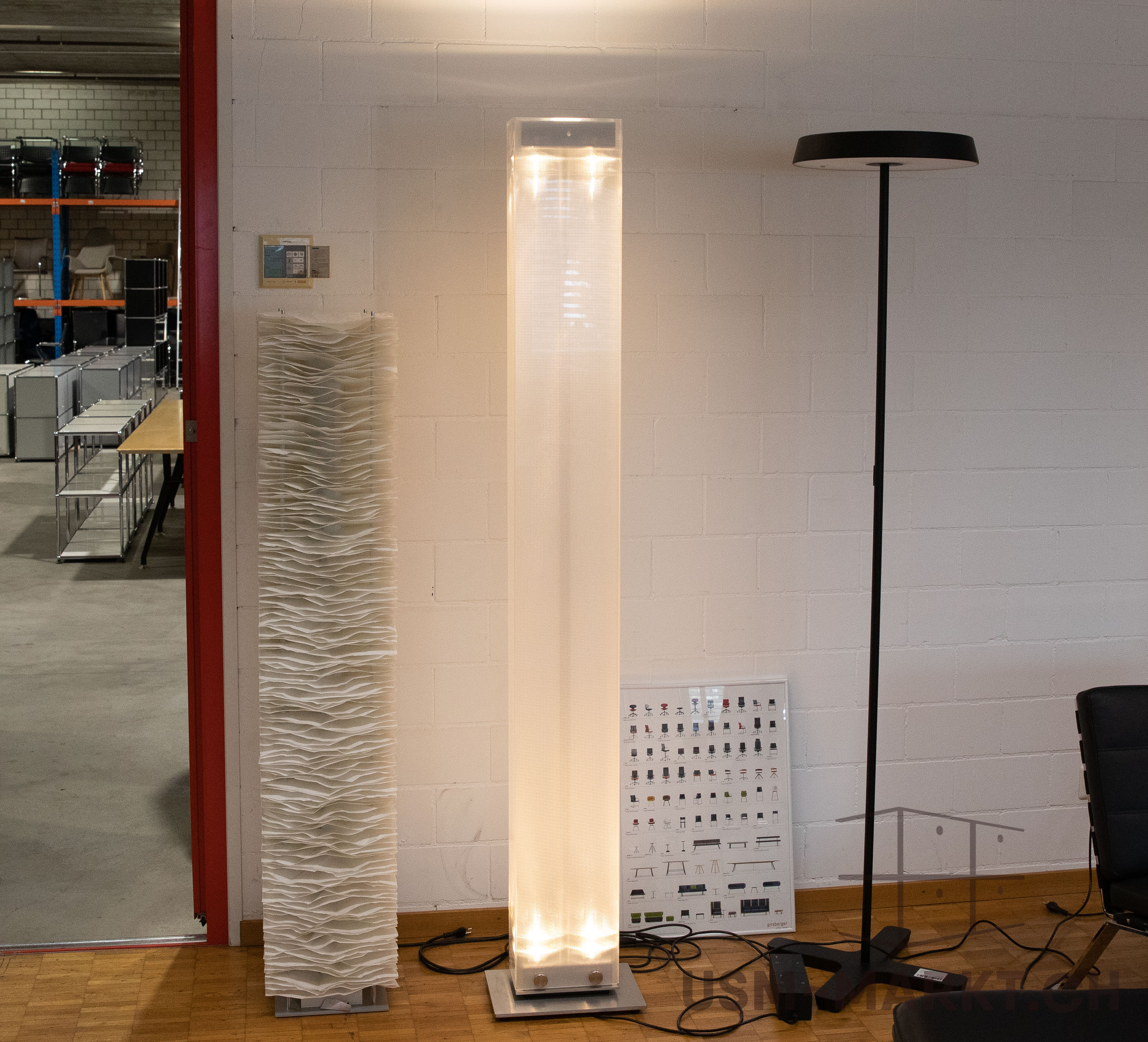 Belux Twilight LED Stehleuchte Aussteller