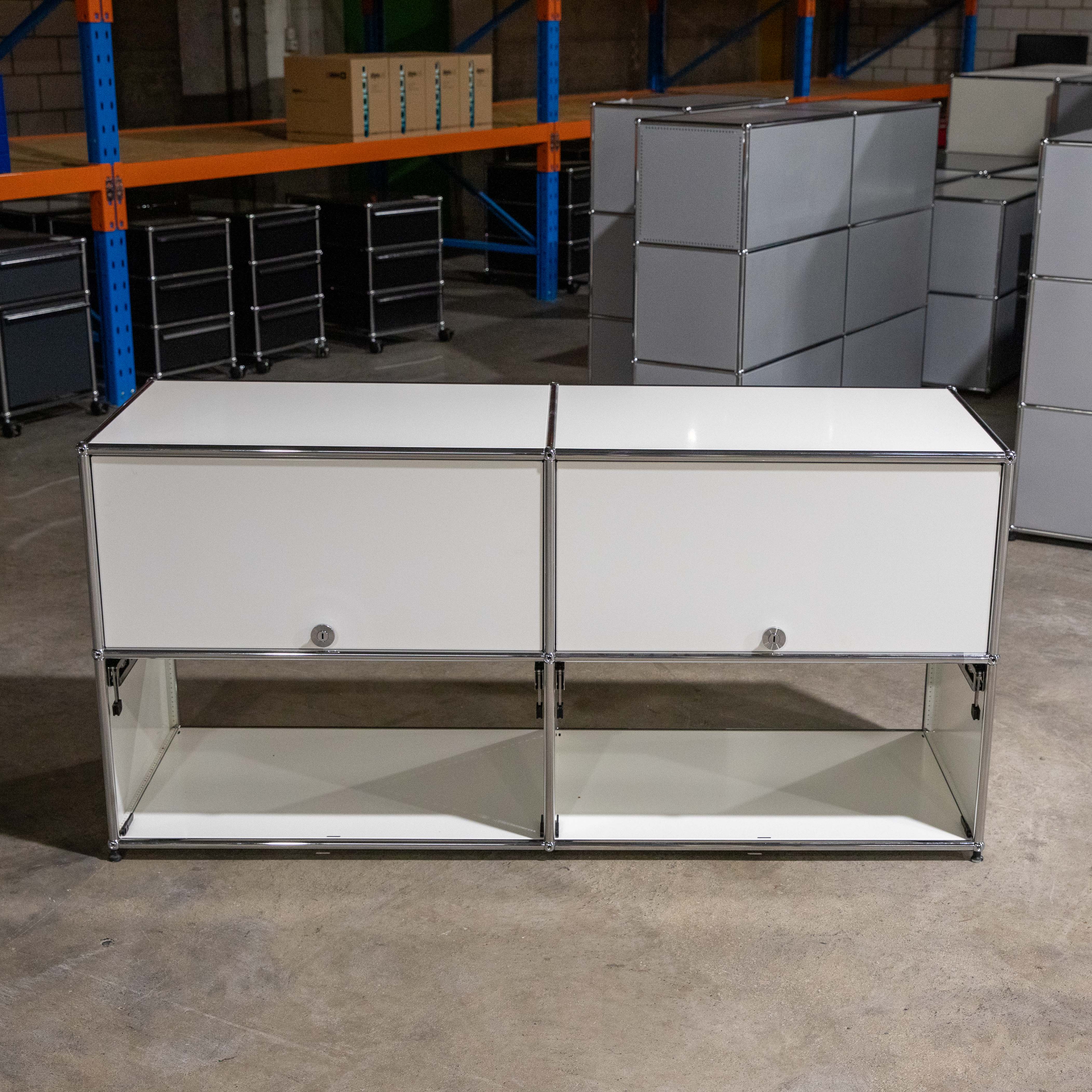 USM Haller Regal 2x2 in Weiss