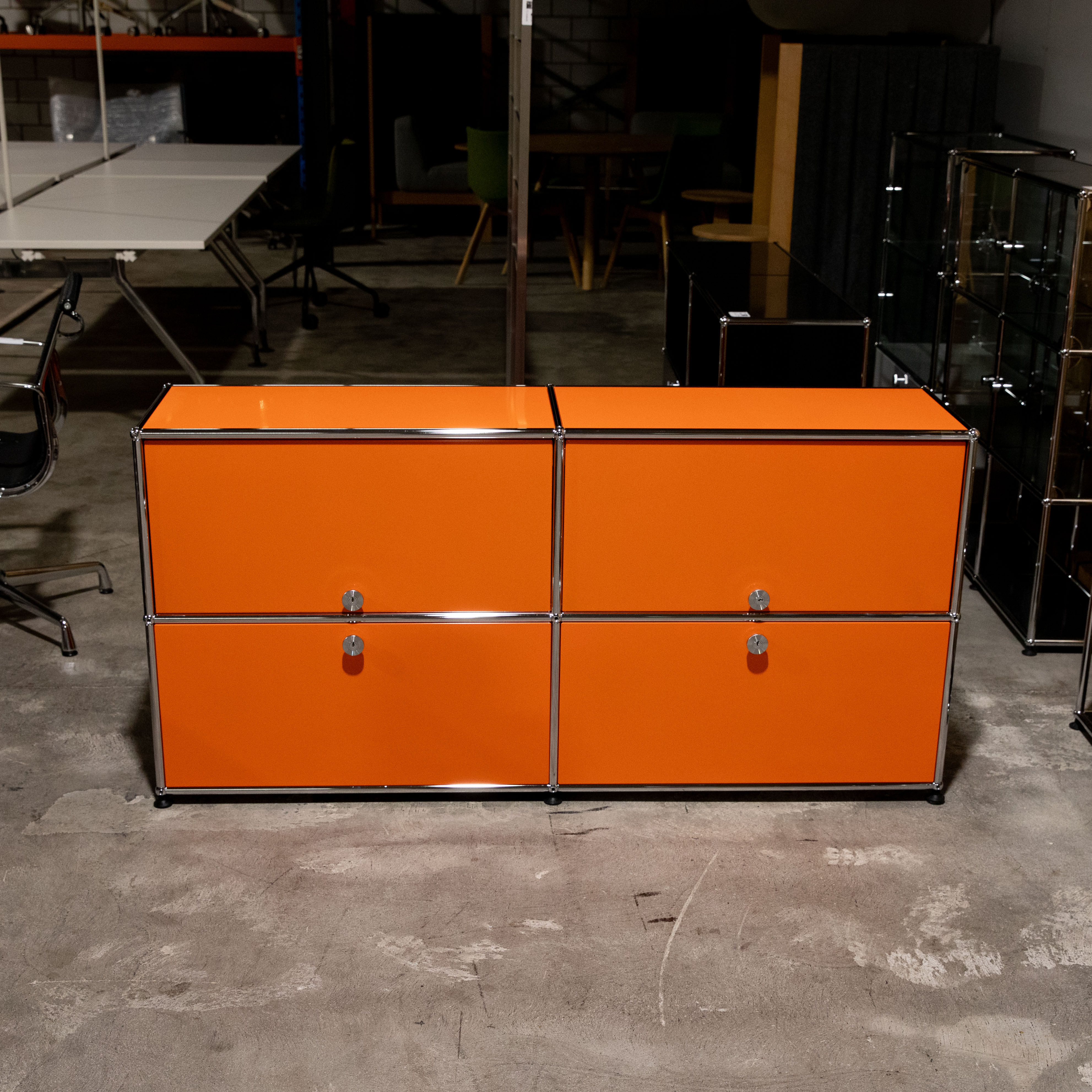 USM Haller Sideboard 2x2 35 2hr2est in Orange