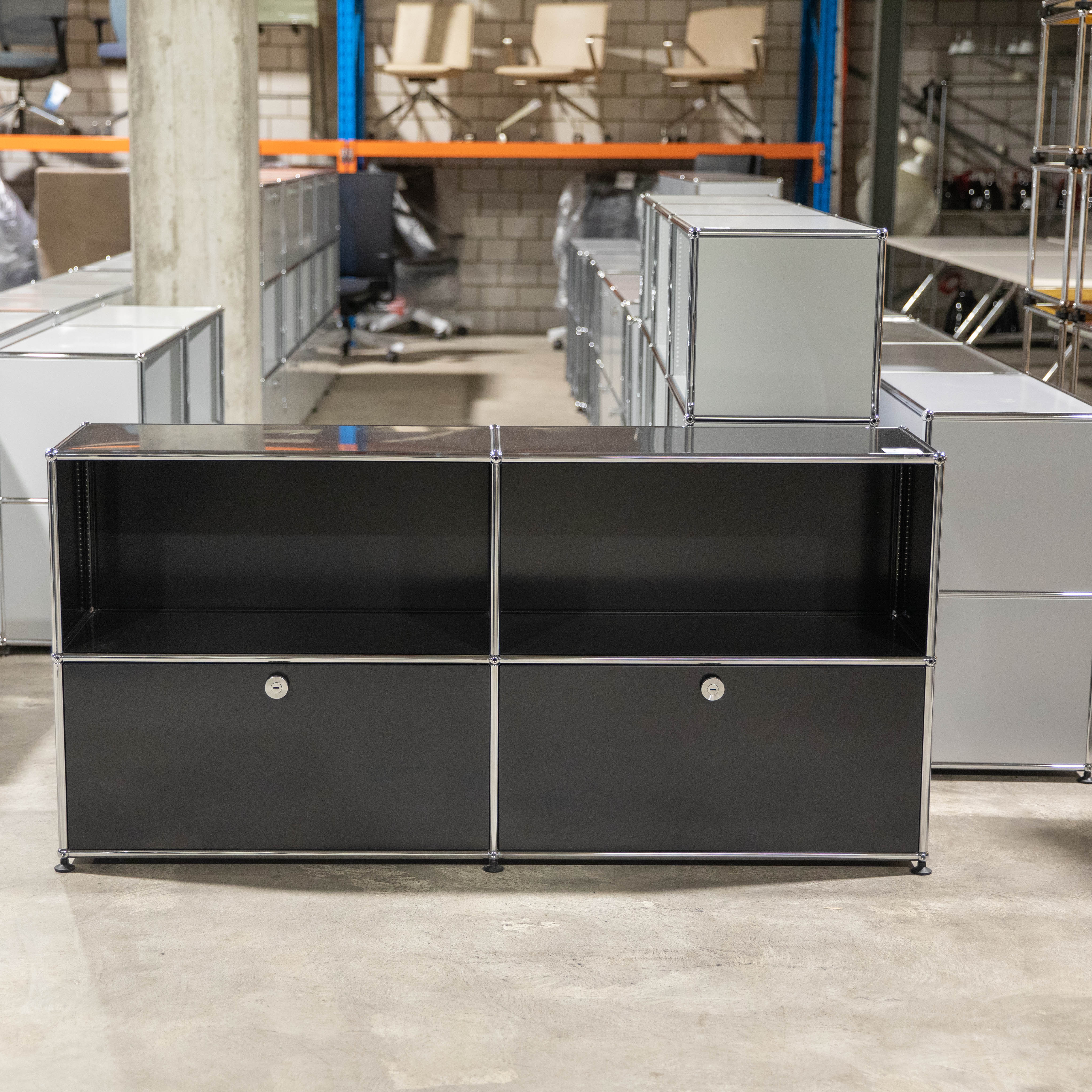 USM Regal 2x2 35 2hr Schwarz