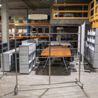 Kleiderständer Chrom auf Rollen mit 4 Stangen