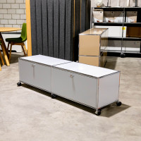 USM Haller Regal 2x1 395 tief 2kl Mattsilber mit Rollen