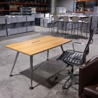 Vitra Medamorph Oak Table 140x80