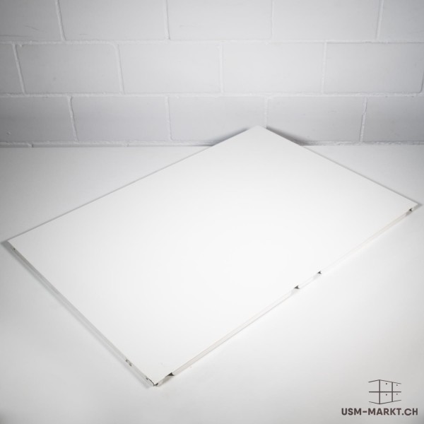 USM Haller Metallelement gekürzt 750x500 Weiss